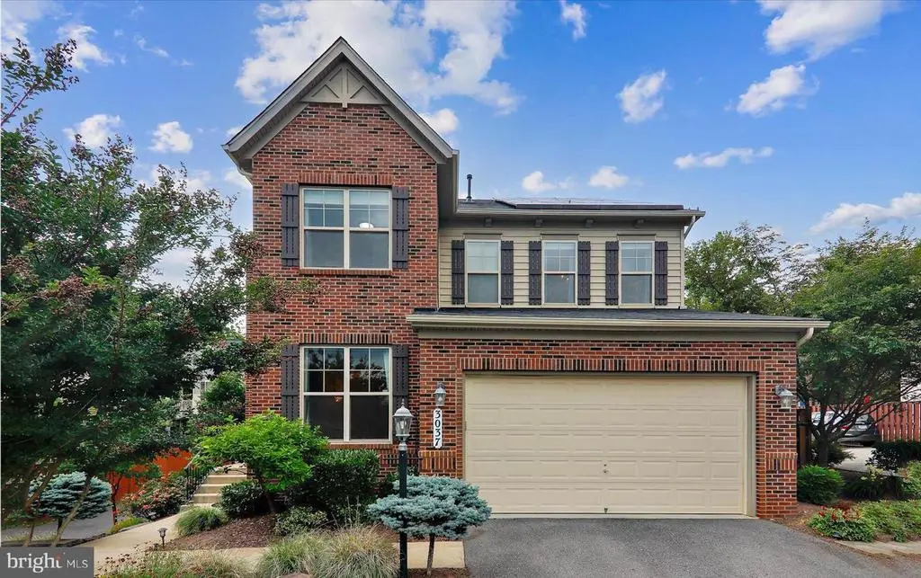 3037 Moore Ln, KENSINGTON