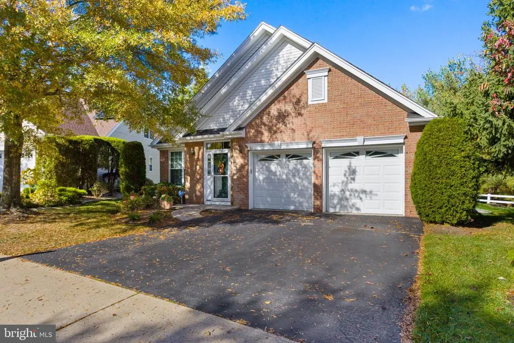 51 Honey Flower Dr, BORDENTOWN