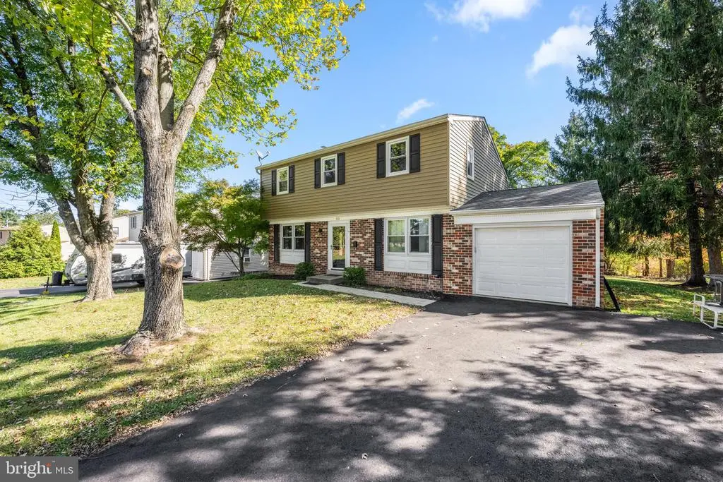 112 Young Ave, COOPERSBURG