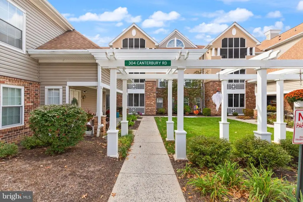 304-k Canterbury Rd #304-k, Bel Air