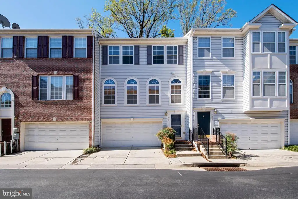 7025 Water Oak Rd #35, Elkridge