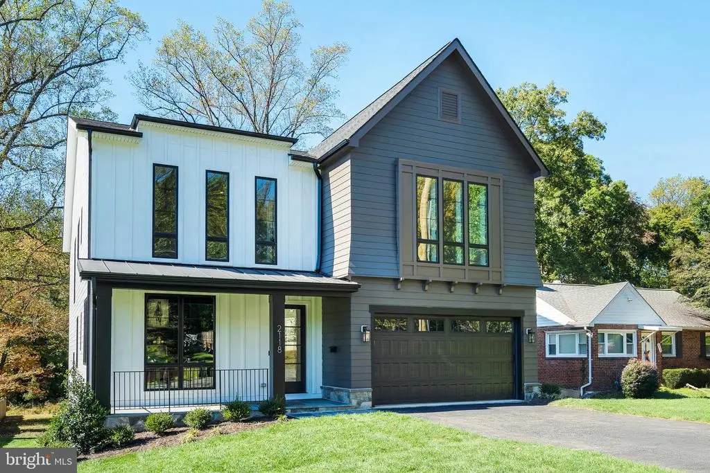 2118 Greenwich St, FALLS CHURCH