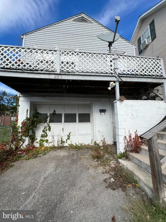 407 Walnut St, Cumberland