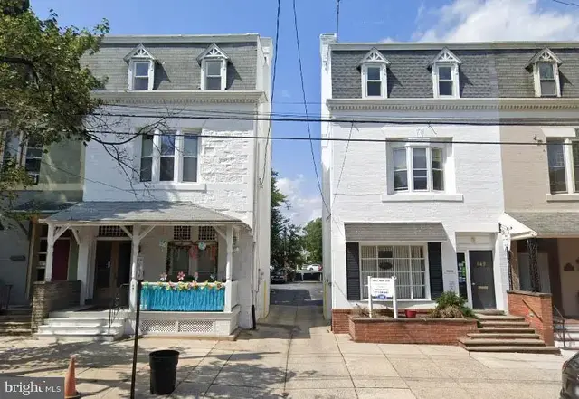 649-651 W Chestnut St, Lancaster
