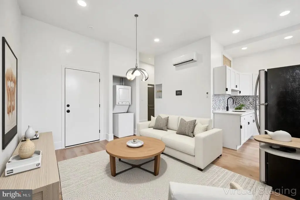 1637 W Girard Ave #3, PHILADELPHIA