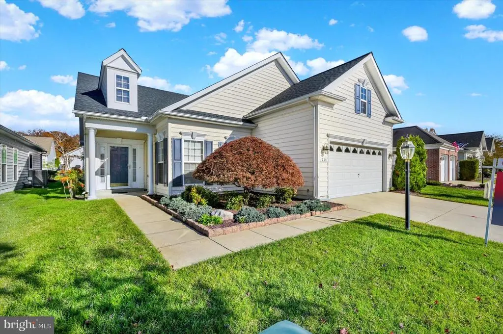 714 Harmony Way #714, Centreville