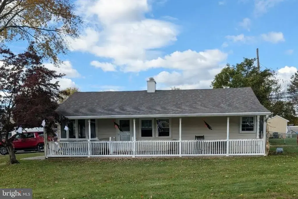 243 Wyandotte Rd, FAIRLESS HILLS