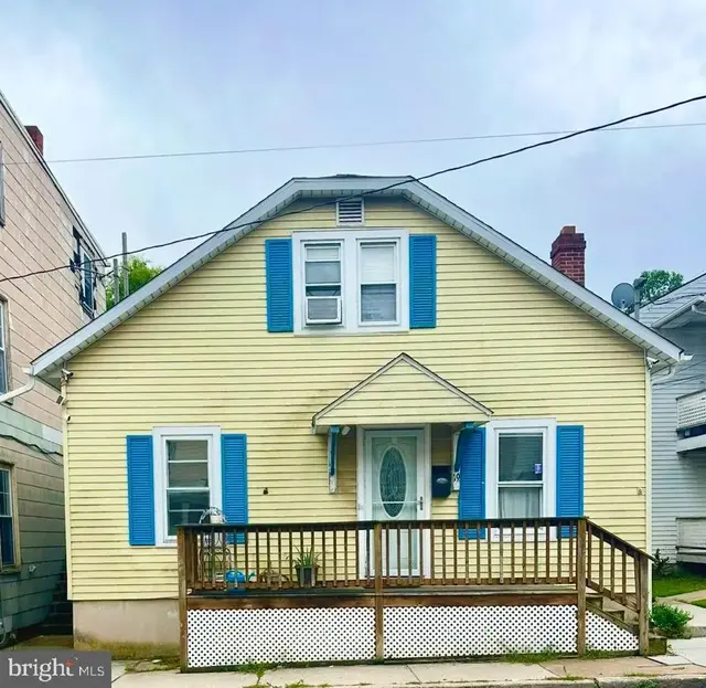 19 Fulton St, Hanover