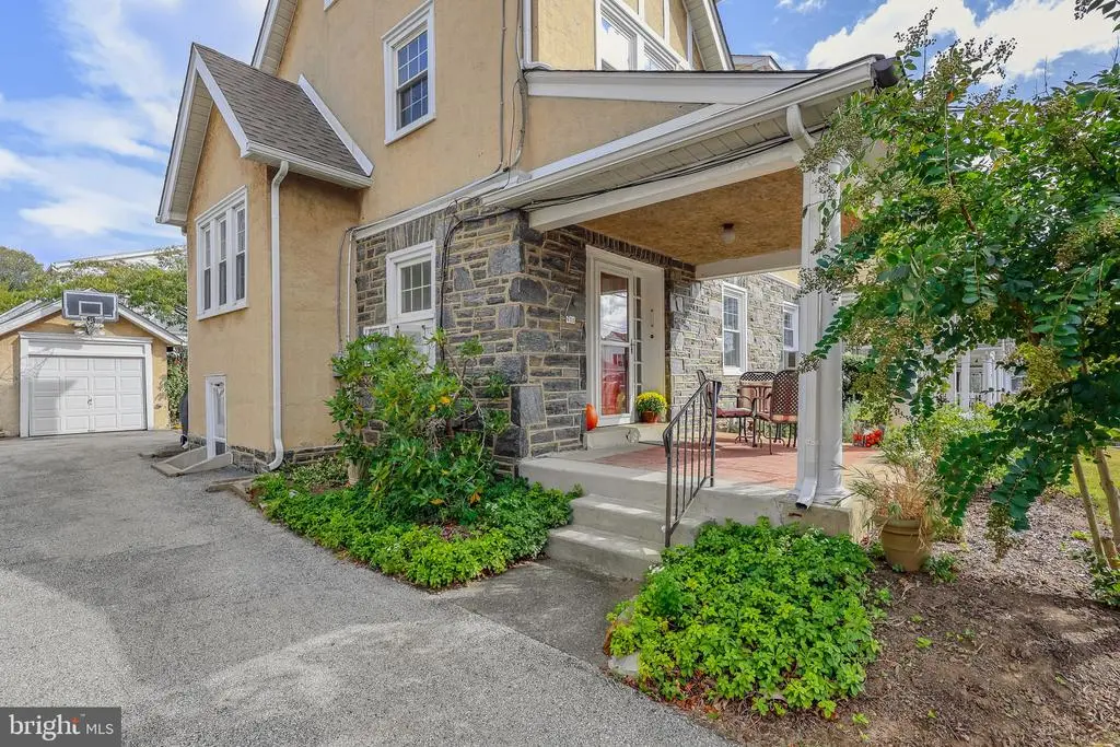 831 Concord Ave, DREXEL HILL