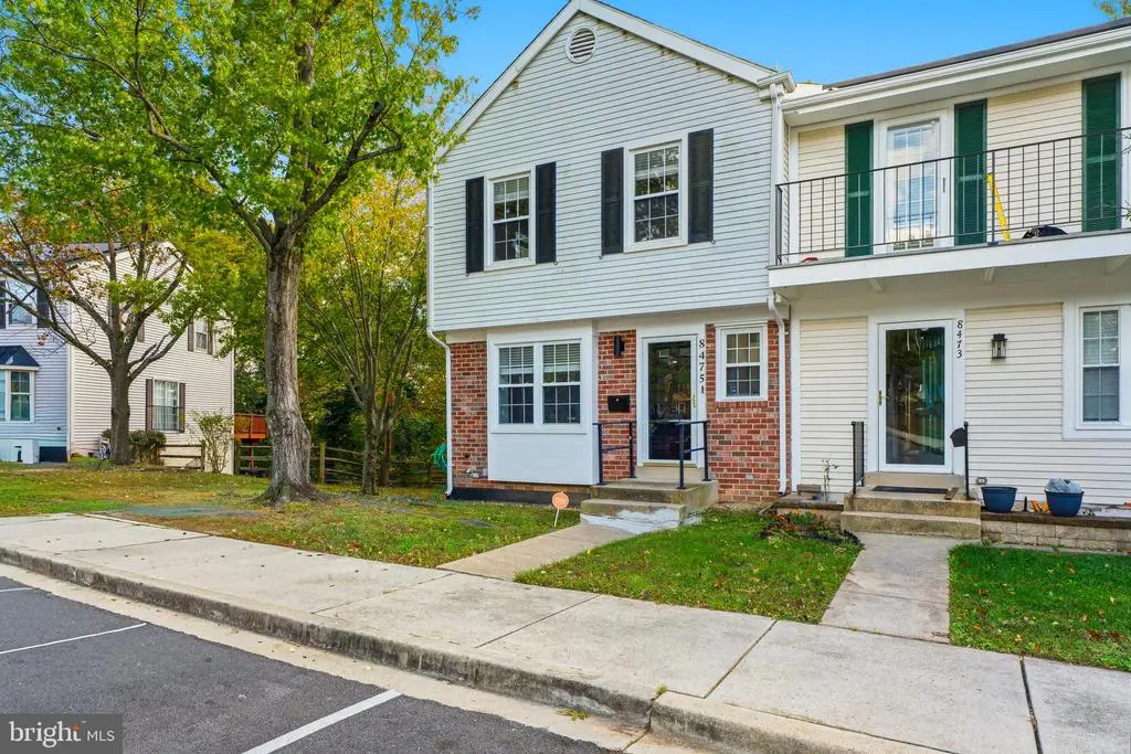 8475 Snowden Oaks Pl, Laurel