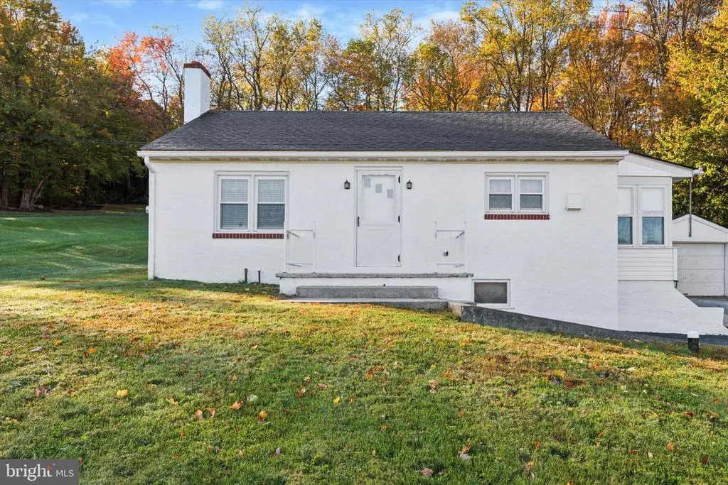 3450 Strasburg Rd, COATESVILLE