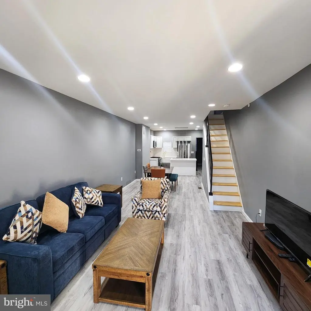 1926 E 28th St, BALTIMORE