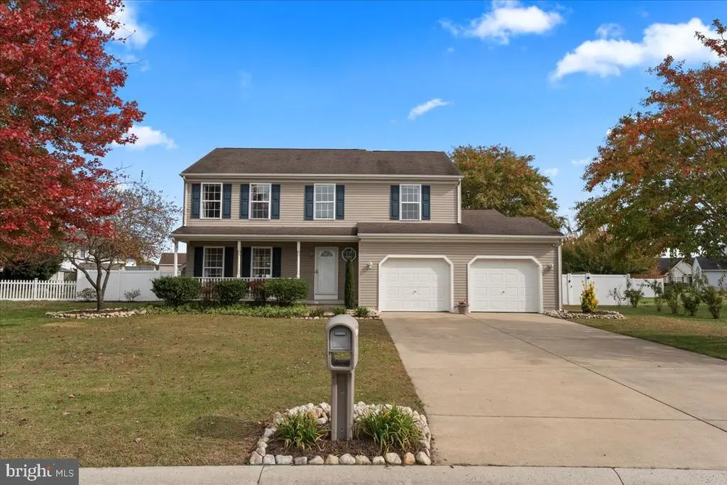 107 Albert Pl, FELTON