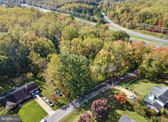 16111 Oxford Ct, Bowie