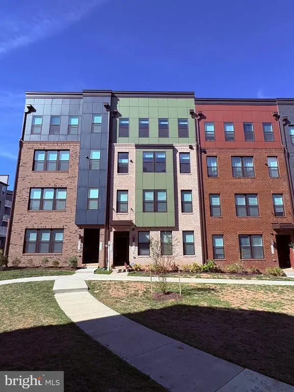 14114 Gypsum Loop #64, CHANTILLY