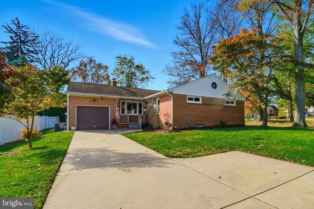 1340 Hamilton St, YORK