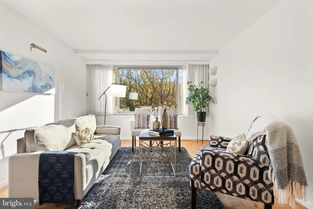 4200 Cathedral Ave Nw #812, WASHINGTON