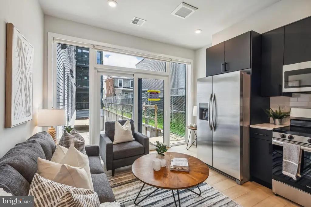 6910 Ridge Ave #410, PHILADELPHIA