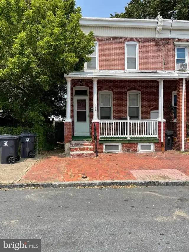 813 Brown St, Wilmington
