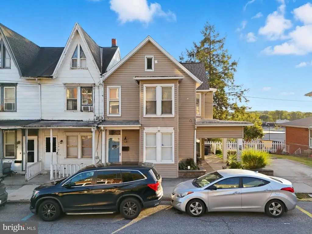 726 N 2nd St, Steelton