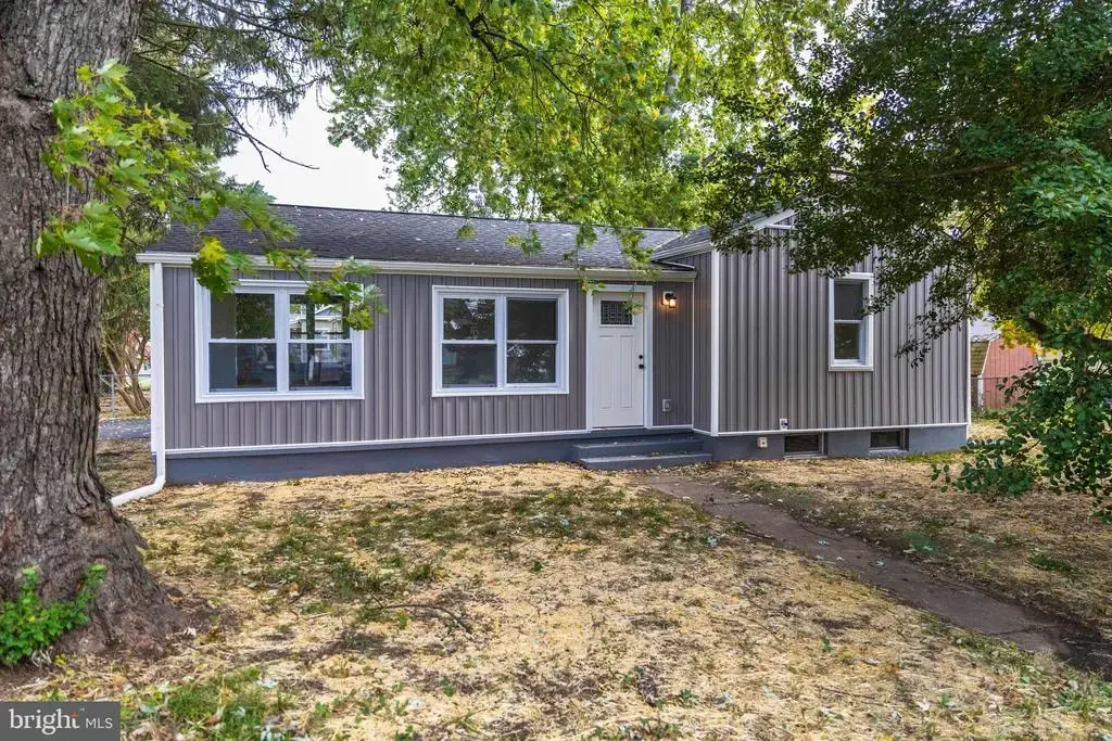 1236 S Pennsylvania Ave, MORRISVILLE