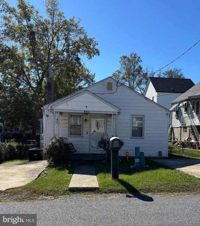 5533 Clifton Ave, Baltimore