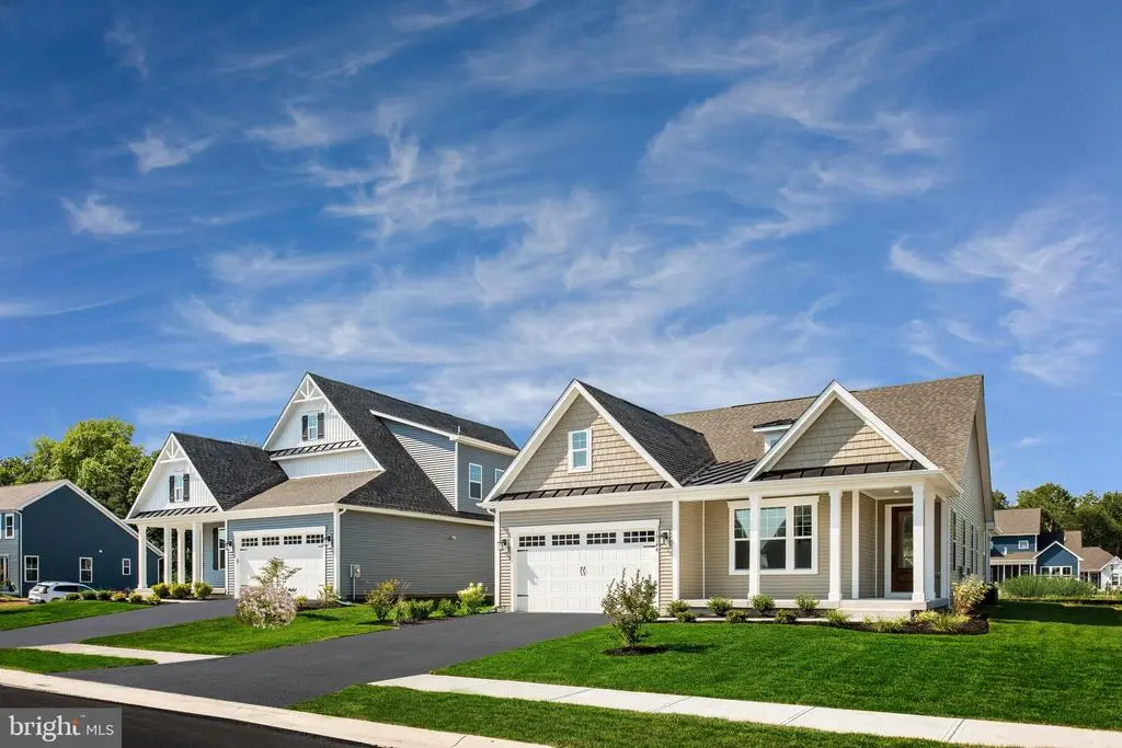 6493 Swimmer Row Way, CLARKSVILLE