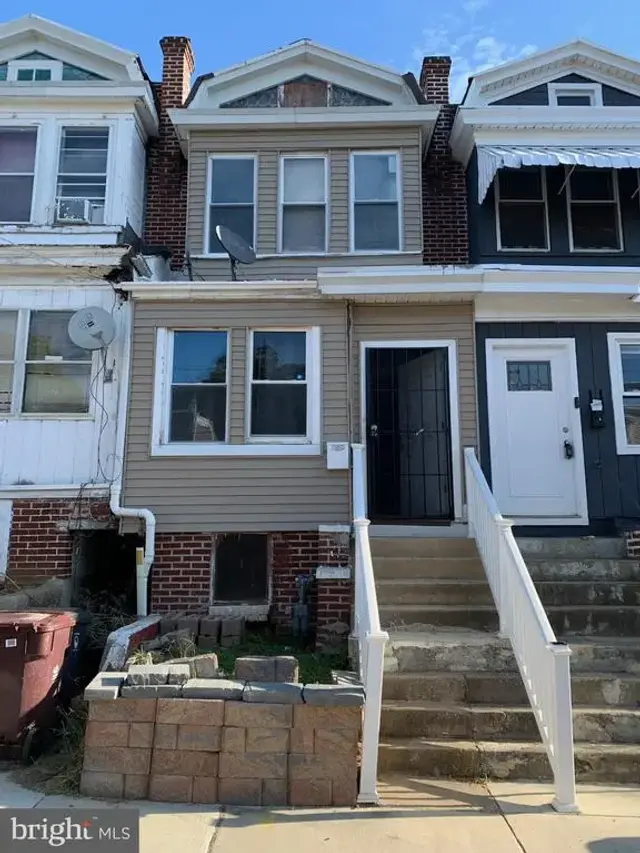 9 E 24th St, Wilmington