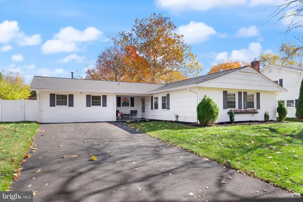 13116 Penndale Ln, FAIRFAX