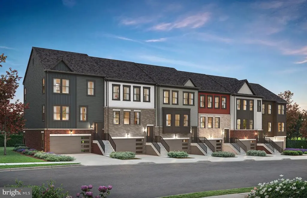 1106 Crested Wood Dr, Laurel