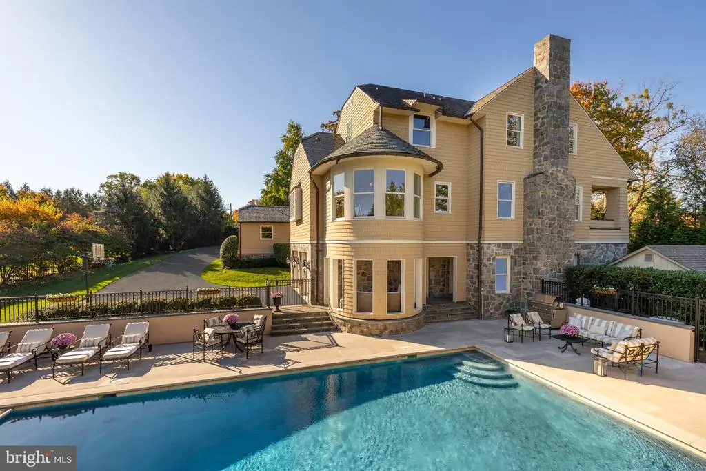 3031 Gates Rd Nw, WASHINGTON