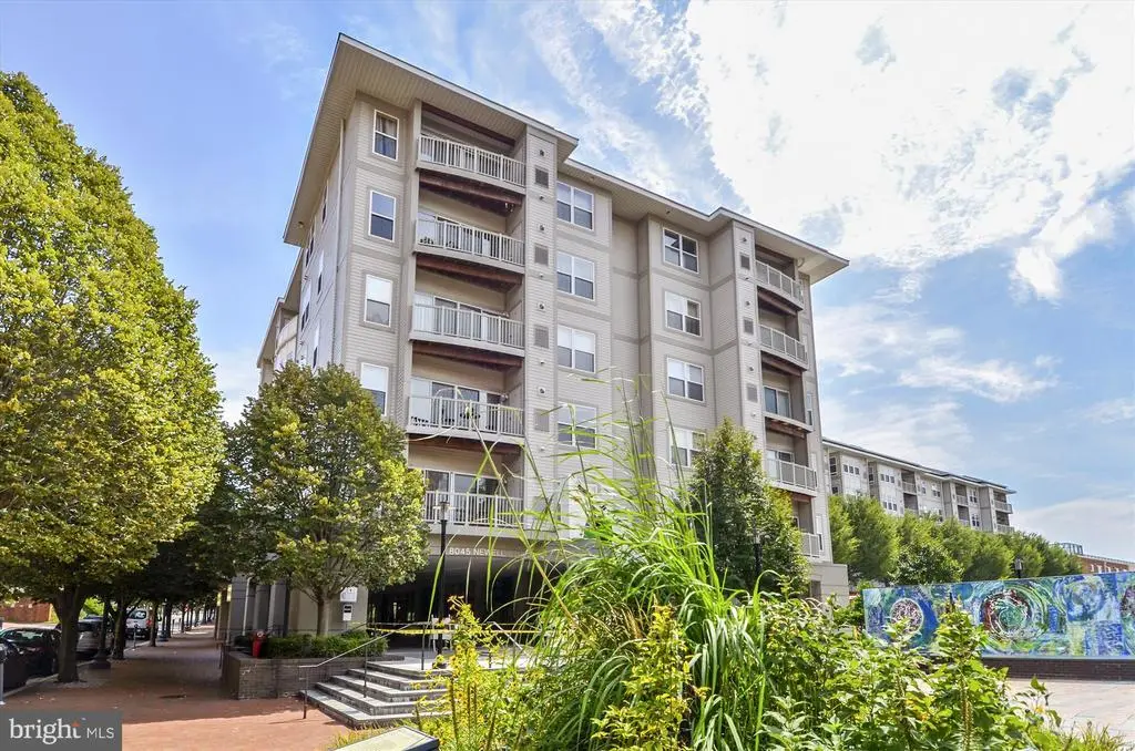 8045 Newell St #215, SILVER SPRING