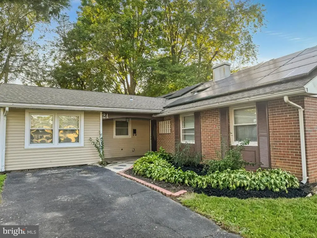 24 Pilgrim Ln, WILLINGBORO