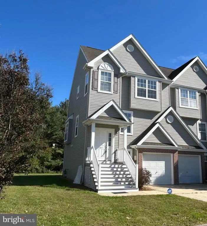 127 E Sheldrake Cir, Dover