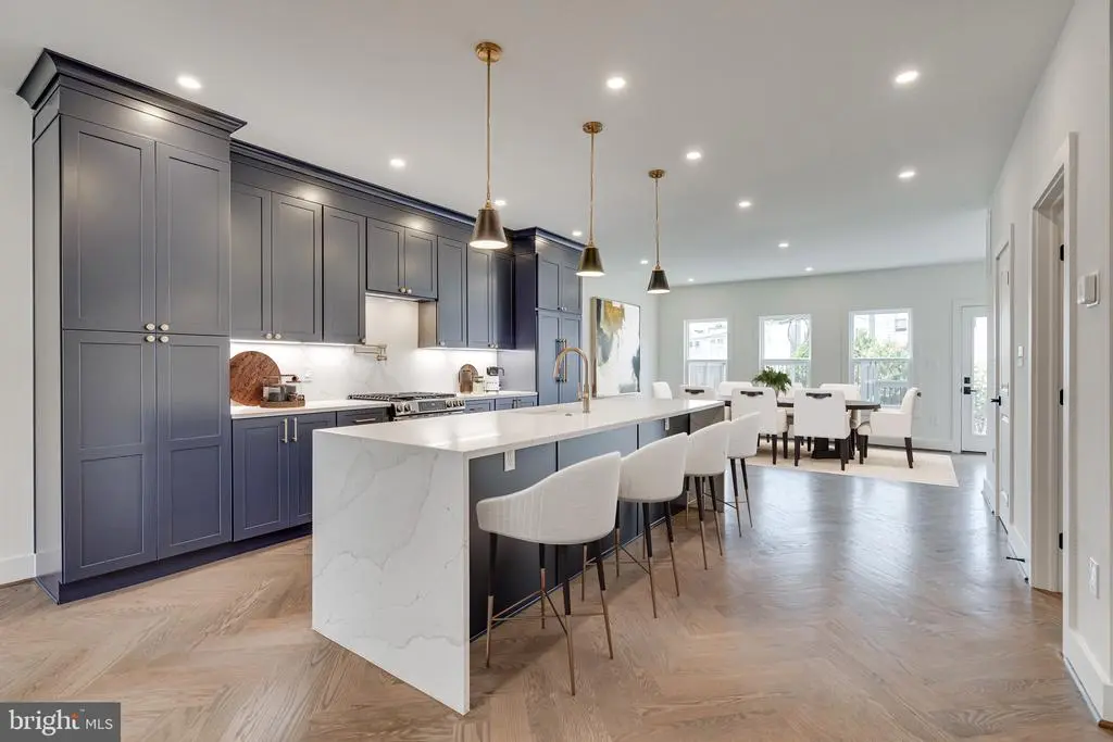 4820 5th St Nw, WASHINGTON