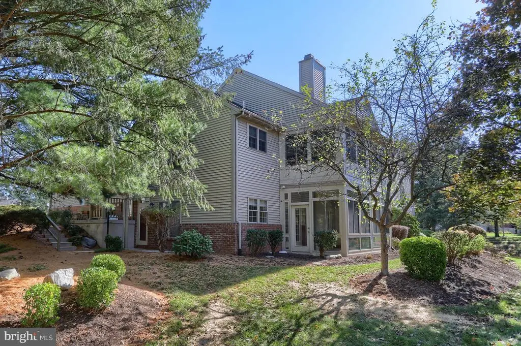 24 Glasgow Ct, HERSHEY