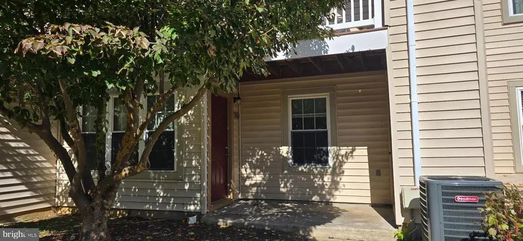 8883 Rusland Ct, Fort Washington