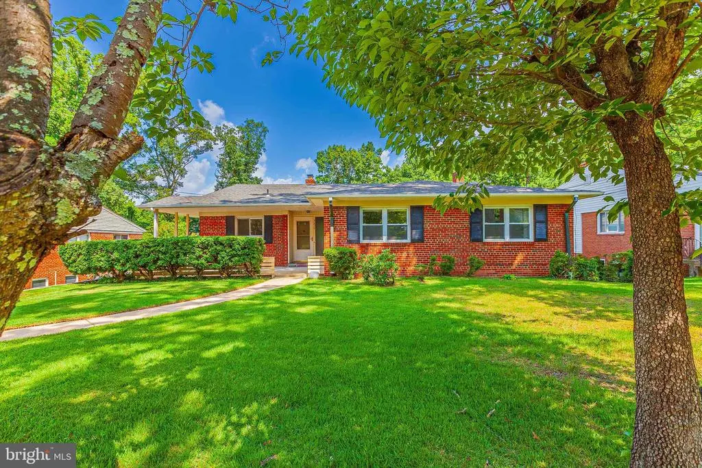 3215 Brooklawn Ter, Chevy Chase