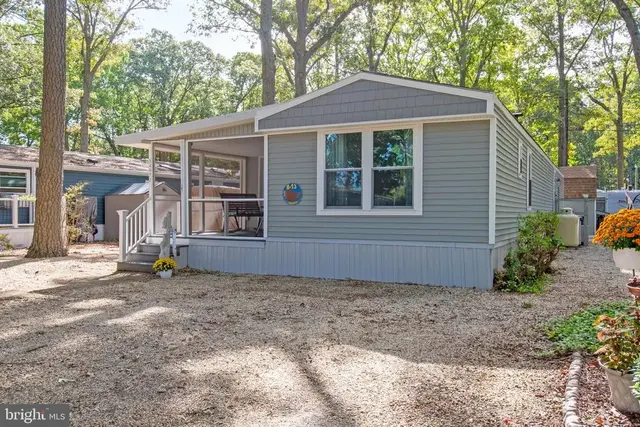 34972 North Dr #b-13, Lewes