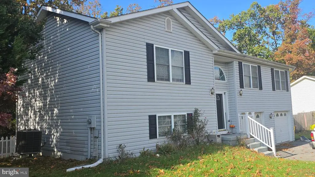 66 Constitution Blvd, MARTINSBURG