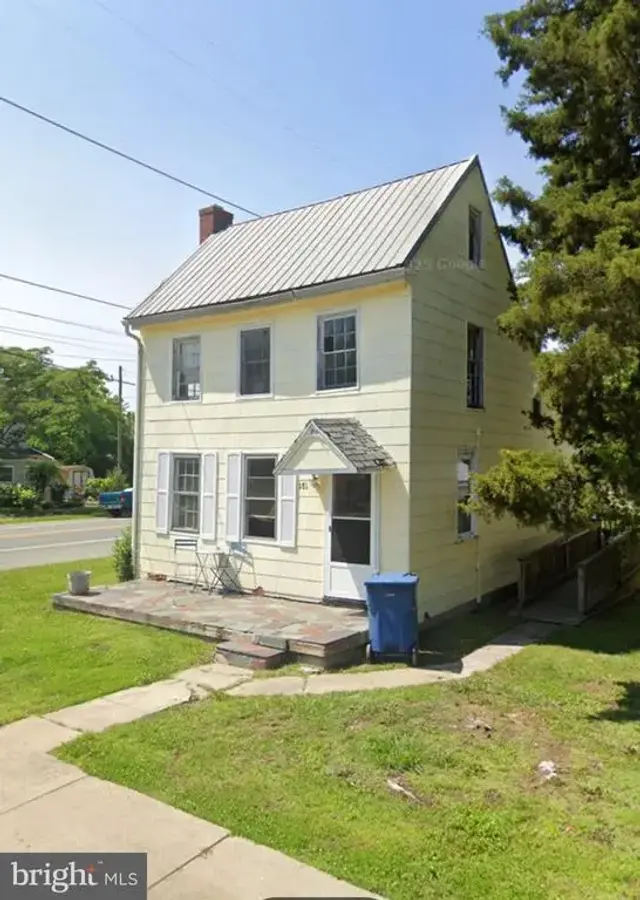 181 Front St, Dover