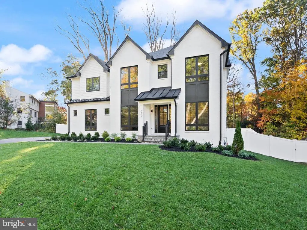 7806 Carteret Rd, BETHESDA