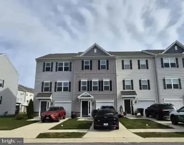 2488 Westwind Blvd #th, Cambridge
