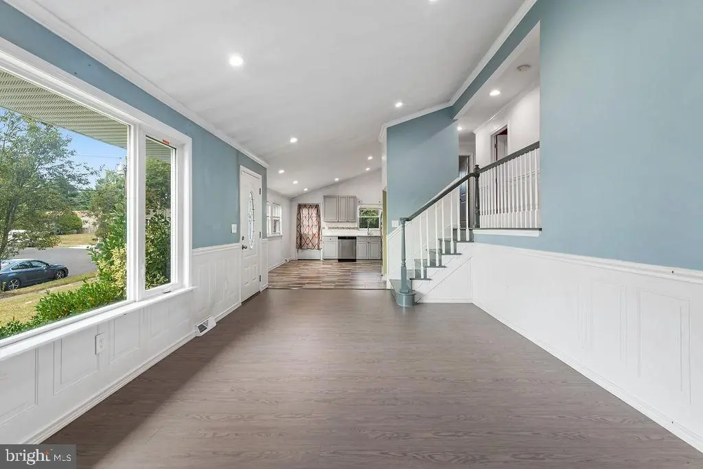 23 N Sunset Dr, VOORHEES