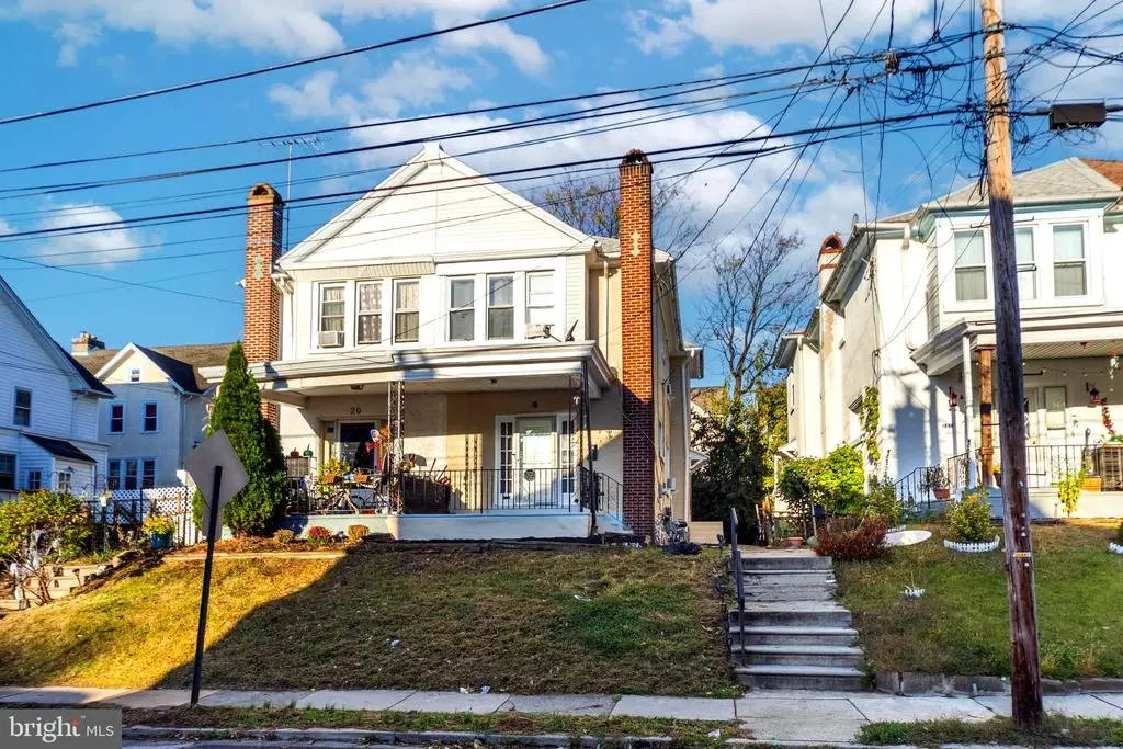 18 Elm Ave, Upper Darby