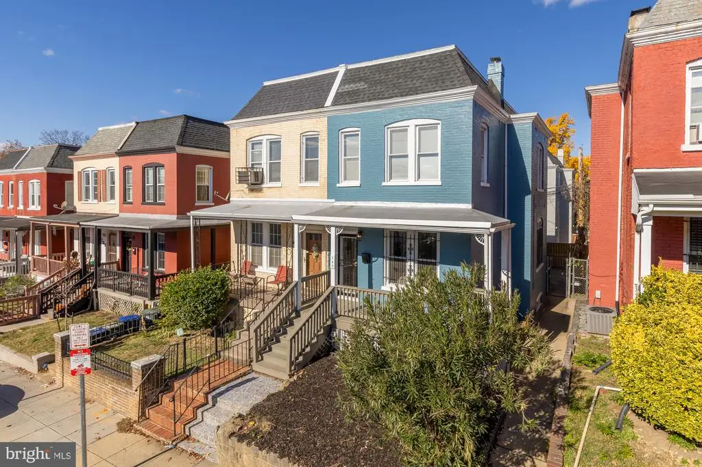 723 Gresham Pl Nw, WASHINGTON