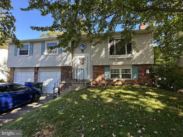 1818 Rocky Glen Dr, Frederick