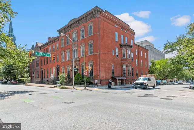 1118 Saint Paul St #1, Baltimore