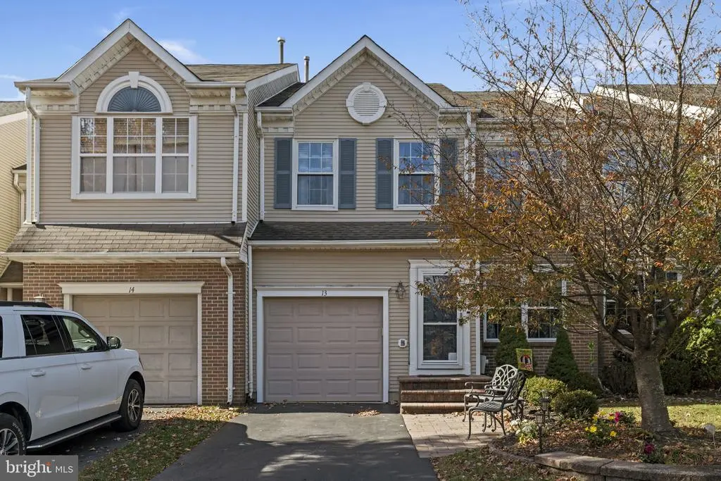 Photo of Listing #PABU2108276