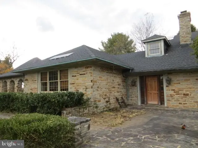 1312 Gateshead, Towson